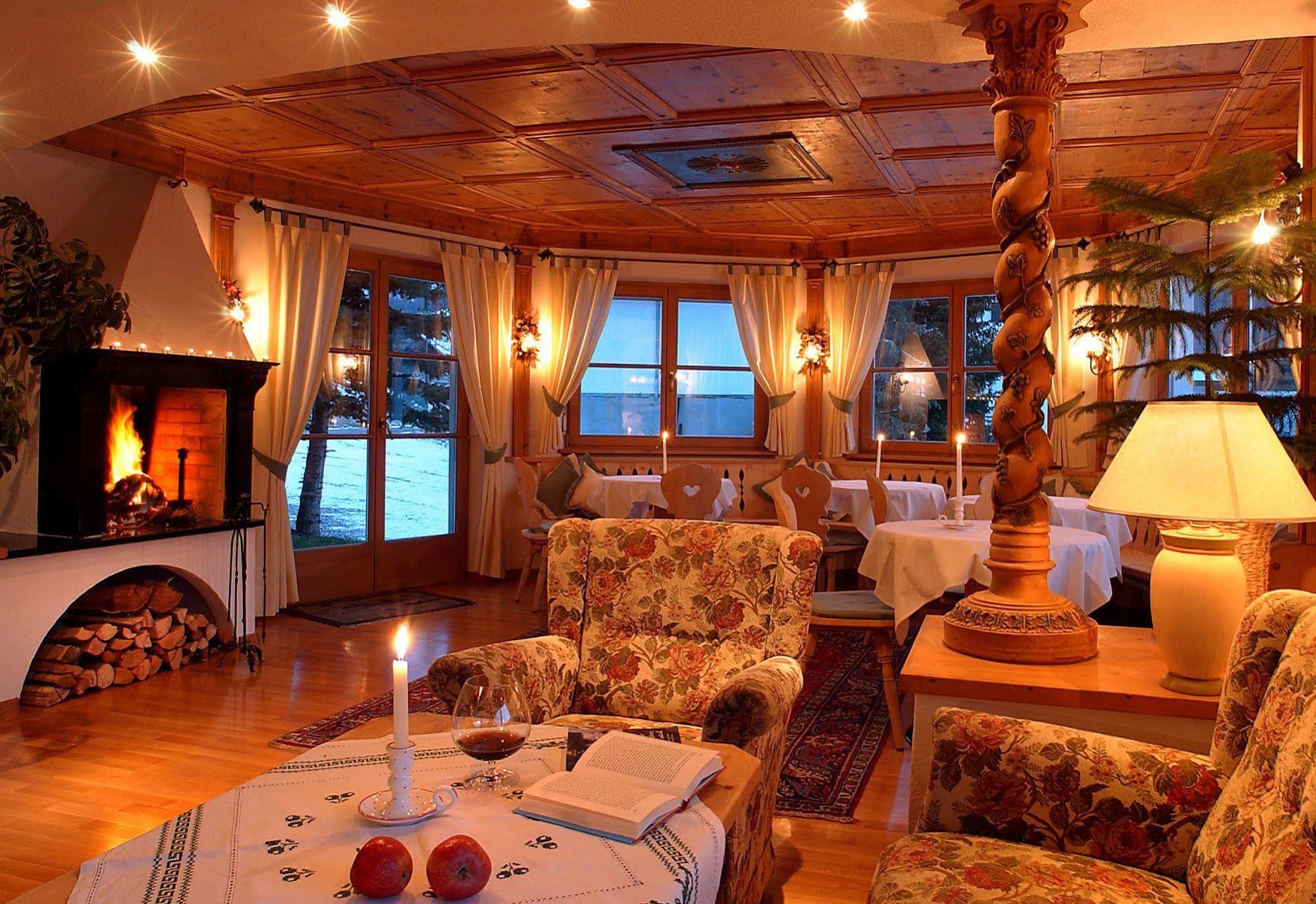 Dependance Hotel Mareo Dolomites St. Vigil Exteriör bild